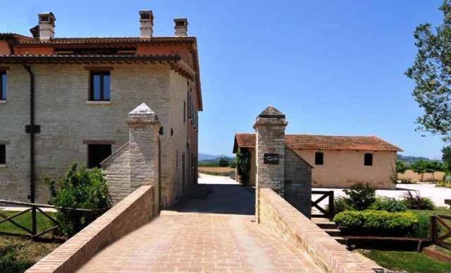 Country House Casco Dell'Acqua Trevi Exterior photo